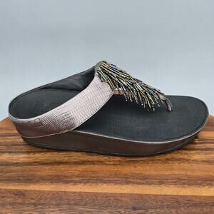 FitFlop ChaCha Sandals Womens 8 Pewter Gray Fringe Beaded Comfort Slip On Thong